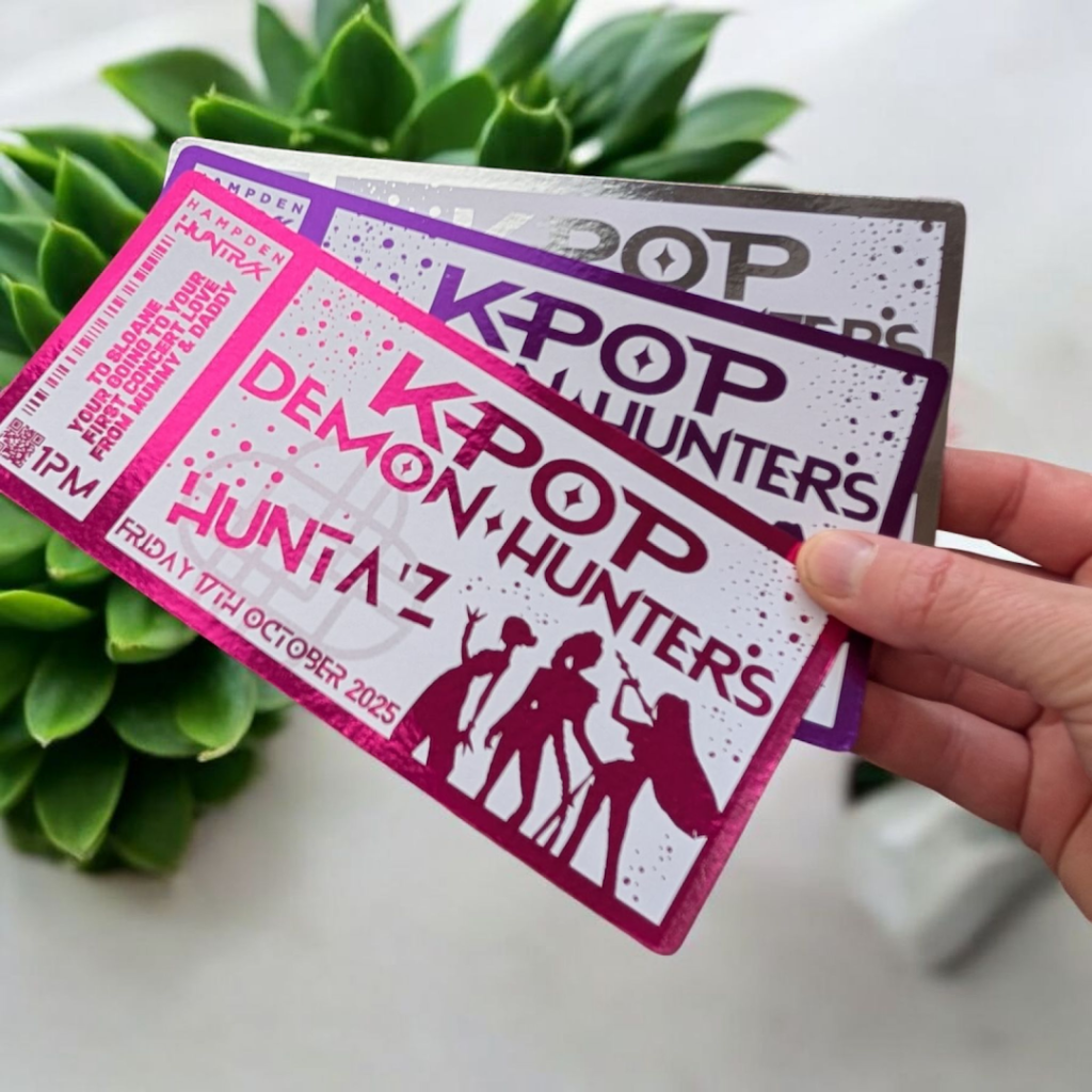 K POP Demon Hunters HUNTAZ Foil Ticket